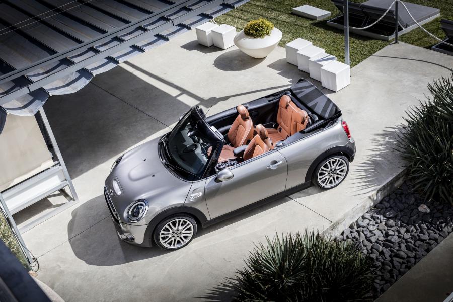 Mini Cooper S Cabrio Open 150 Edition 2016 года  (фото 6 из 14)